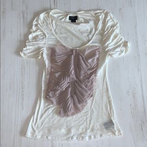 Women’s top with ruching